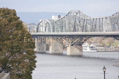 Alexandra bridge over Otatwa river